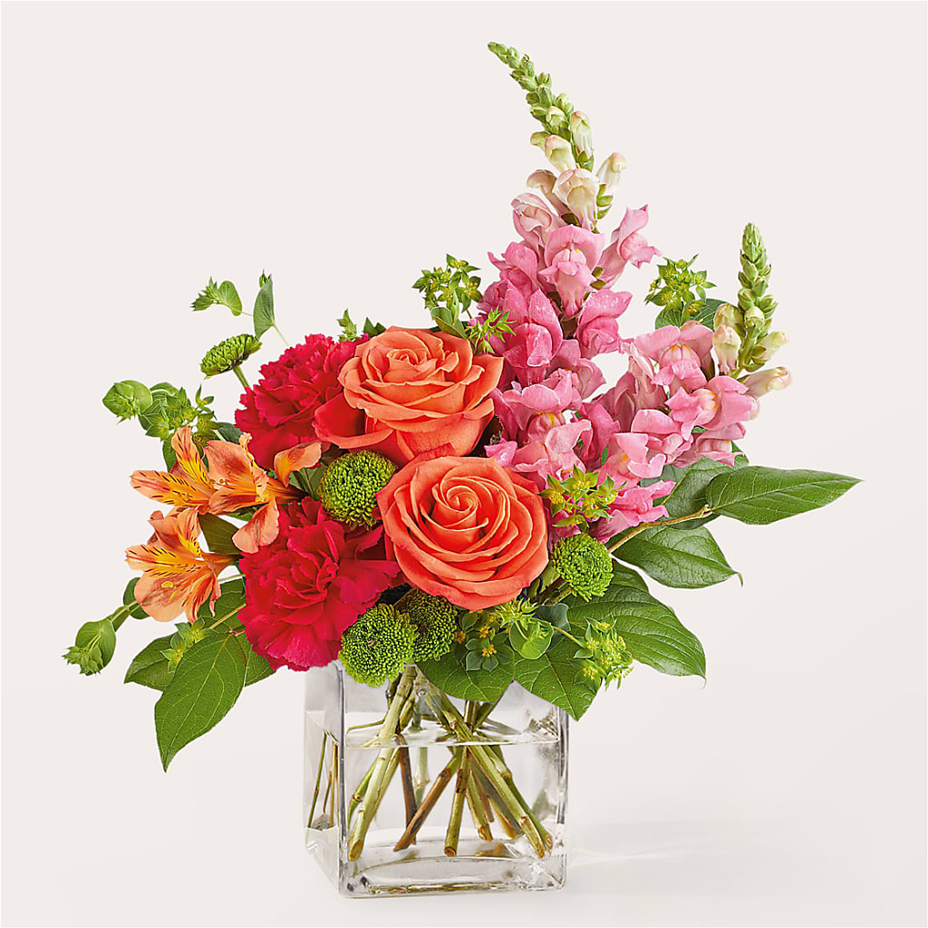 Cosmopolitan Bouquet – Everything Nice By Colene, Stilwell OK