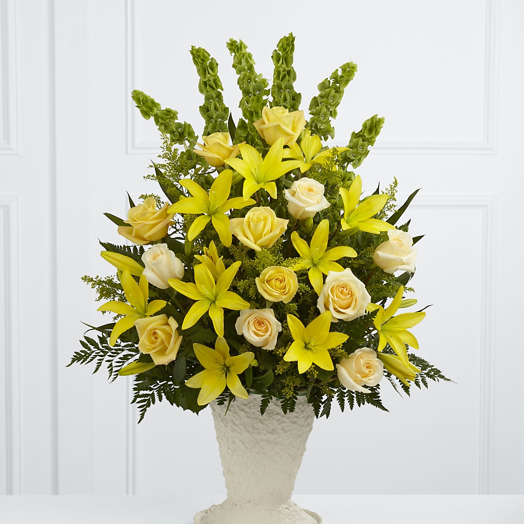 Golden Memories Arrangement – Everything Nice By Colene, Stilwell OK