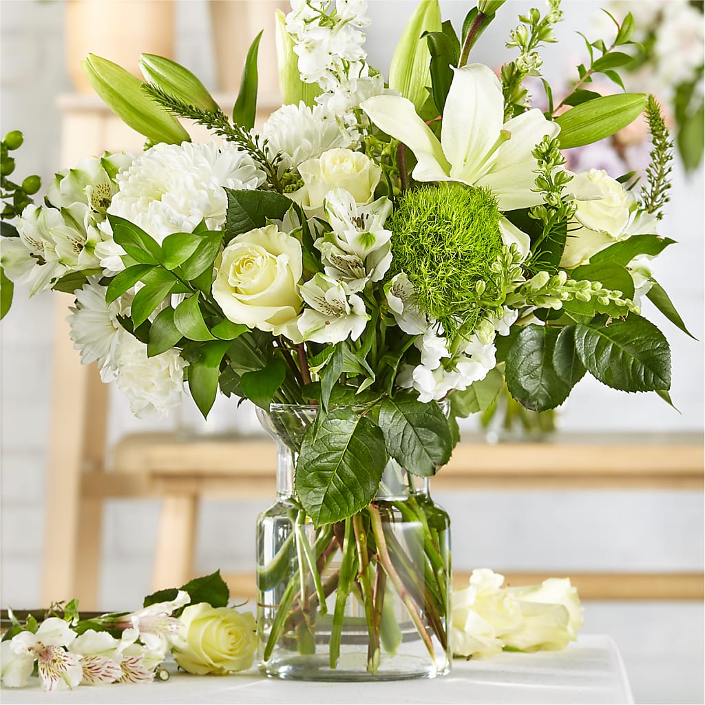 Classic Ivory – A Florist Original – Everything Nice By Colene, Stilwell OK