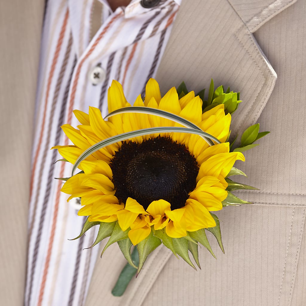 Free Spirit Boutonniere – Everything Nice By Colene, Stilwell OK