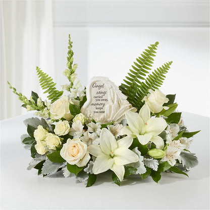 Holding You Close Arrangement –  Everything Nice By Colene, Stilwell OK