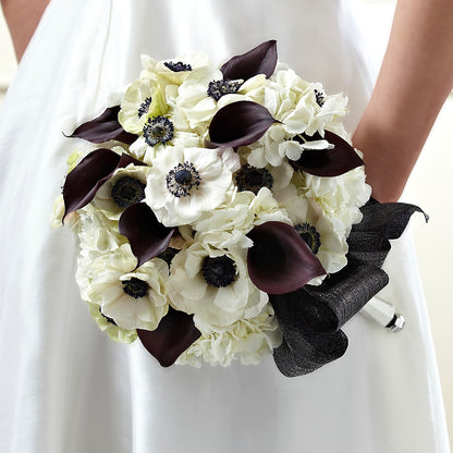 To Have and To Hold Bouquet –  Everything Nice By Colene, Stilwell OK
